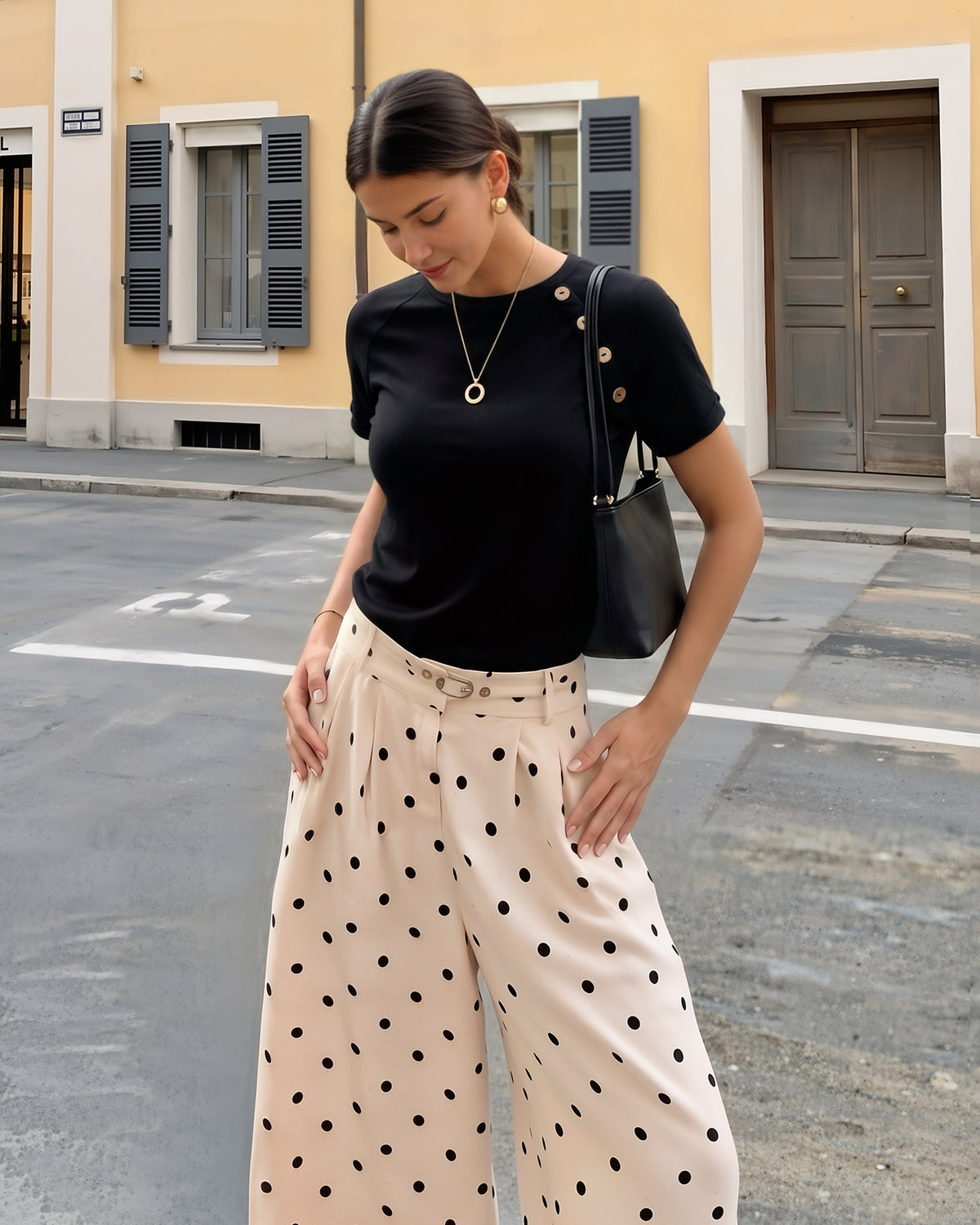 MANGOPOP Short-Sleeve Tunic T-Button Top Black